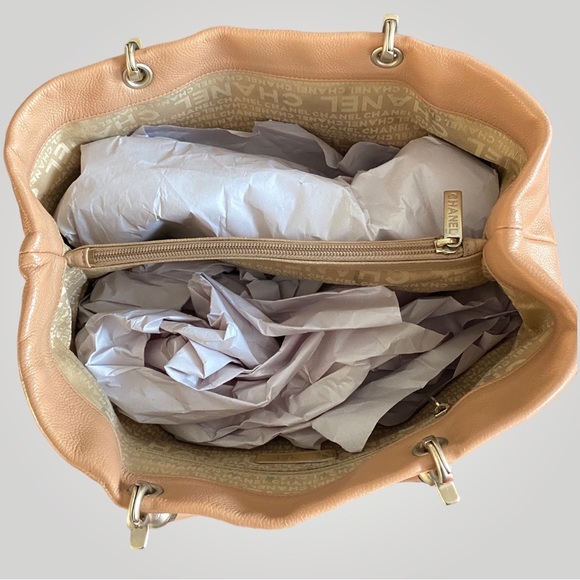 Vintage Chanel Tan Caviar Leather CC Tote - Picture 13 of 16